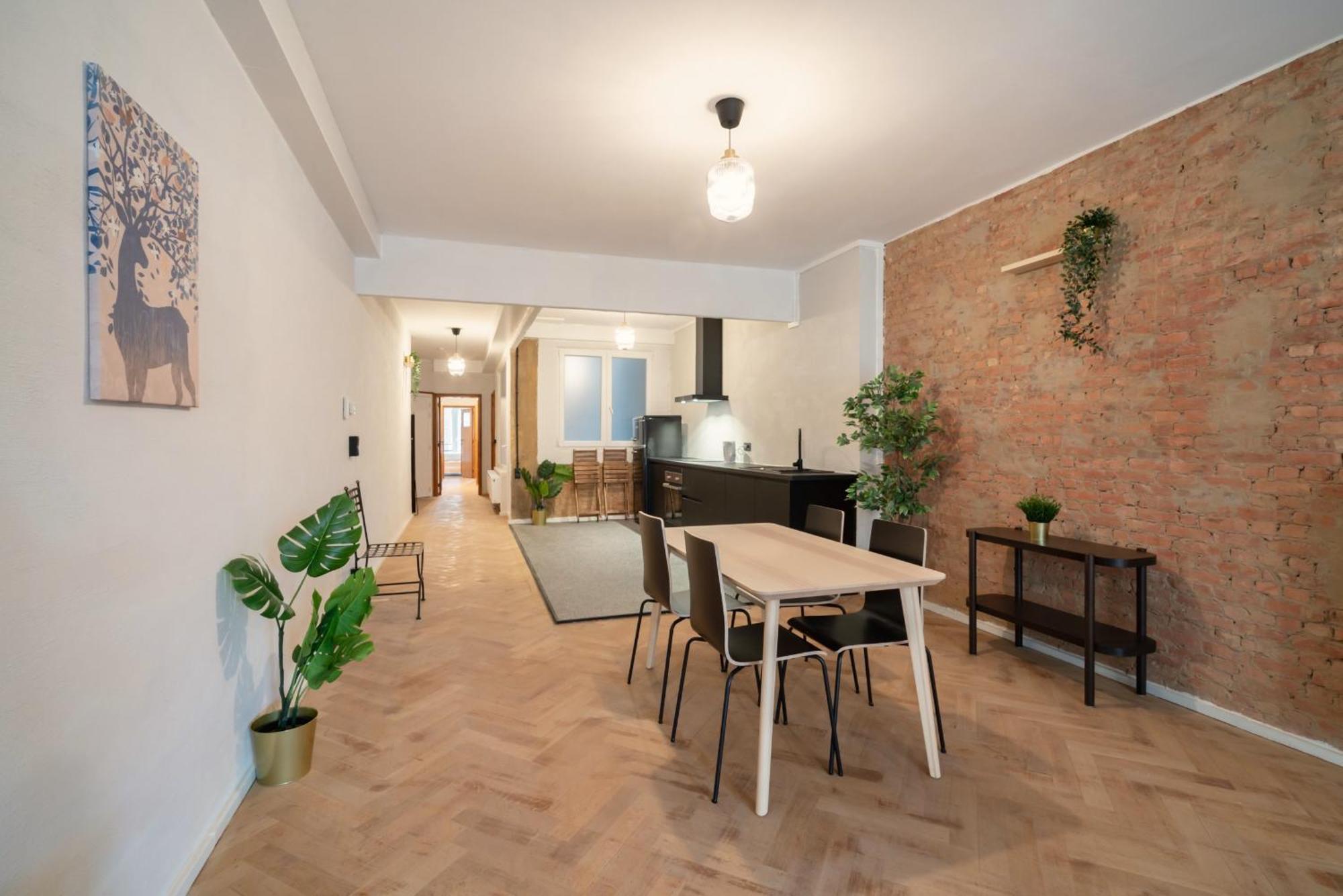 Two-Bedroom Apartments In The Heart Of Antwerpen Eksteriør billede