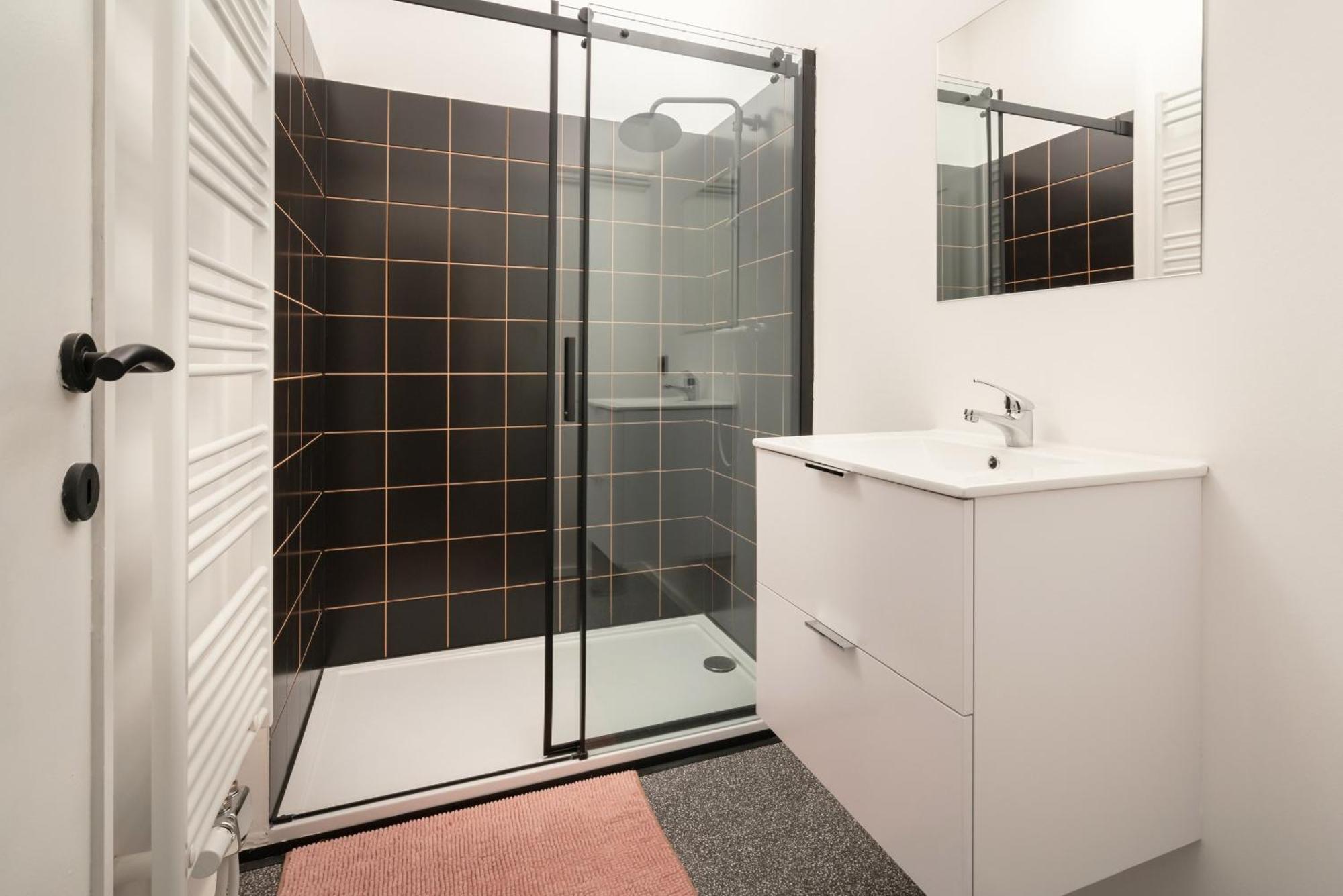 Two-Bedroom Apartments In The Heart Of Antwerpen Eksteriør billede